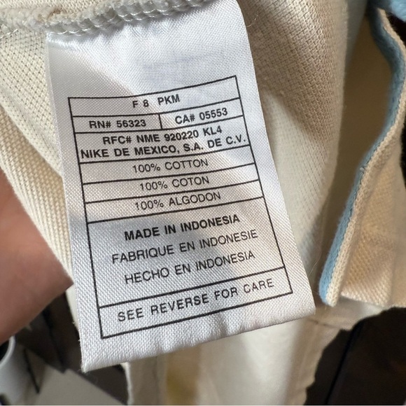 Vintage Nike Mens Polo Shirt in Light Beige and blue Size Large 1/4 zip collared - Picture 7 of 11